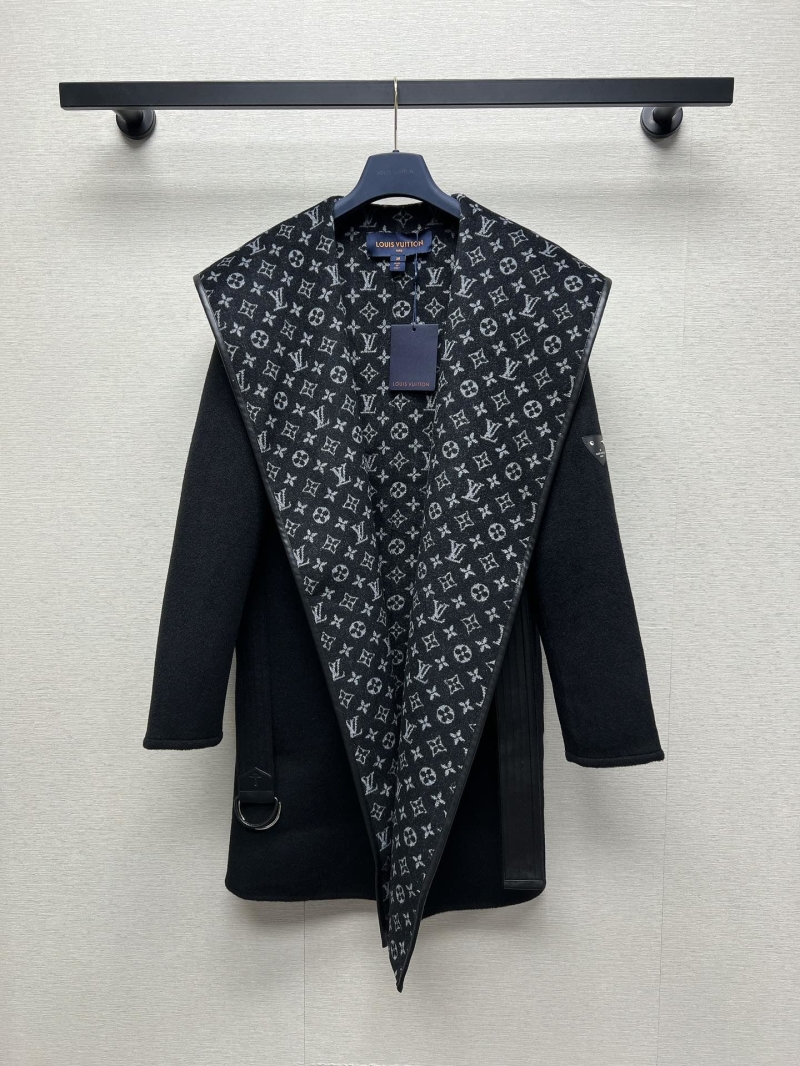 l0vis Vvtt0n outwear